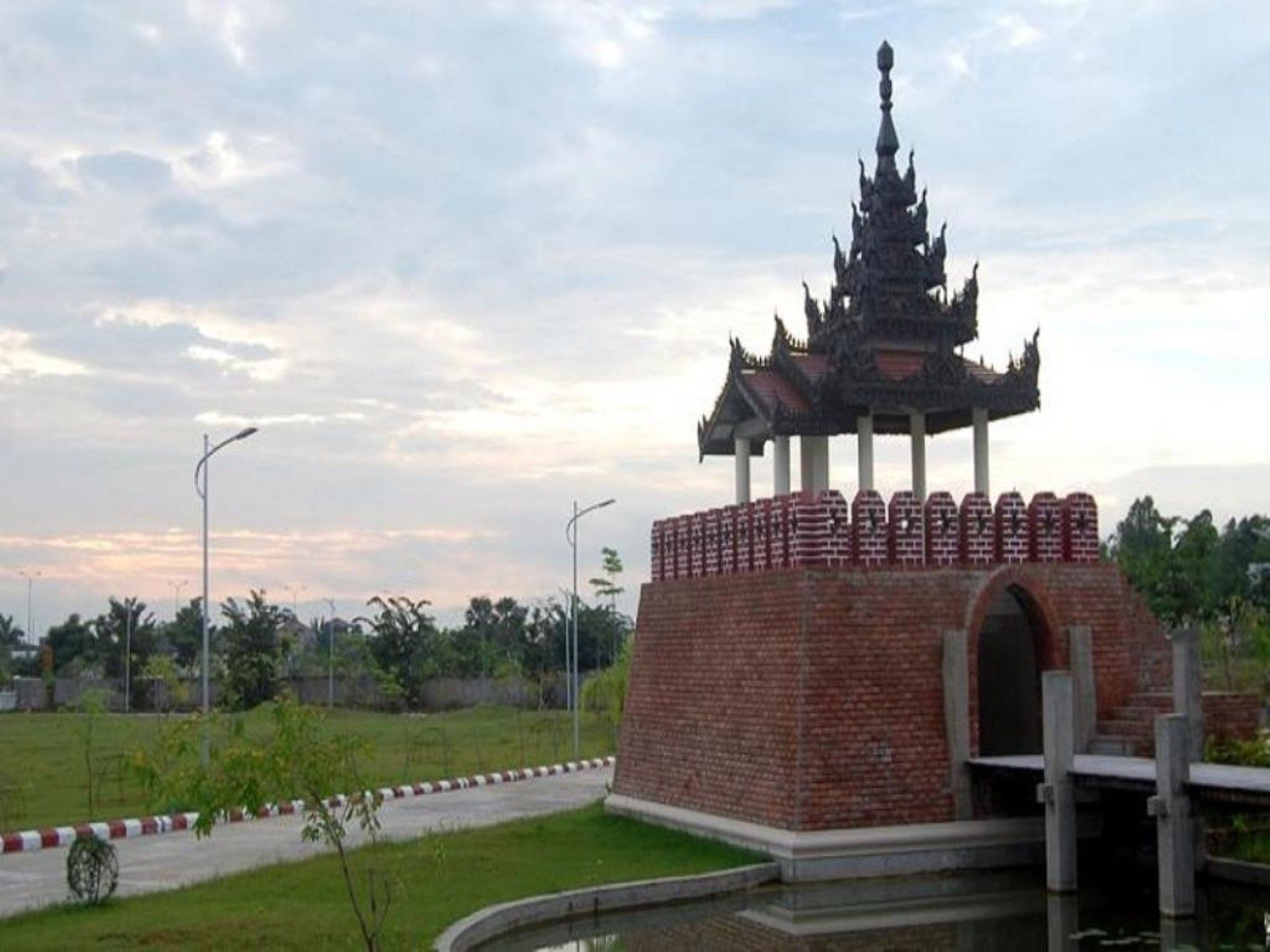 Man Myanmar Hotel Naypyidaw Exteriör bild