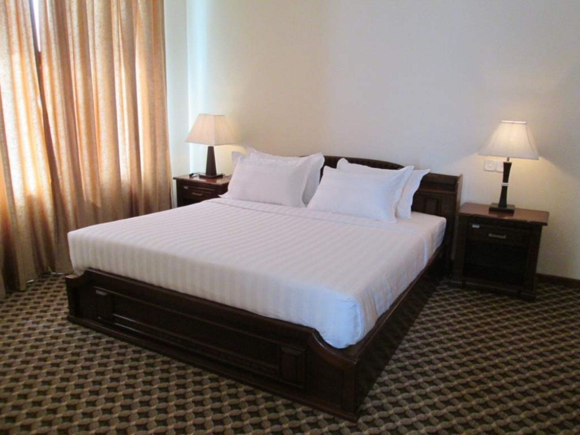 Man Myanmar Hotel Naypyidaw Exteriör bild