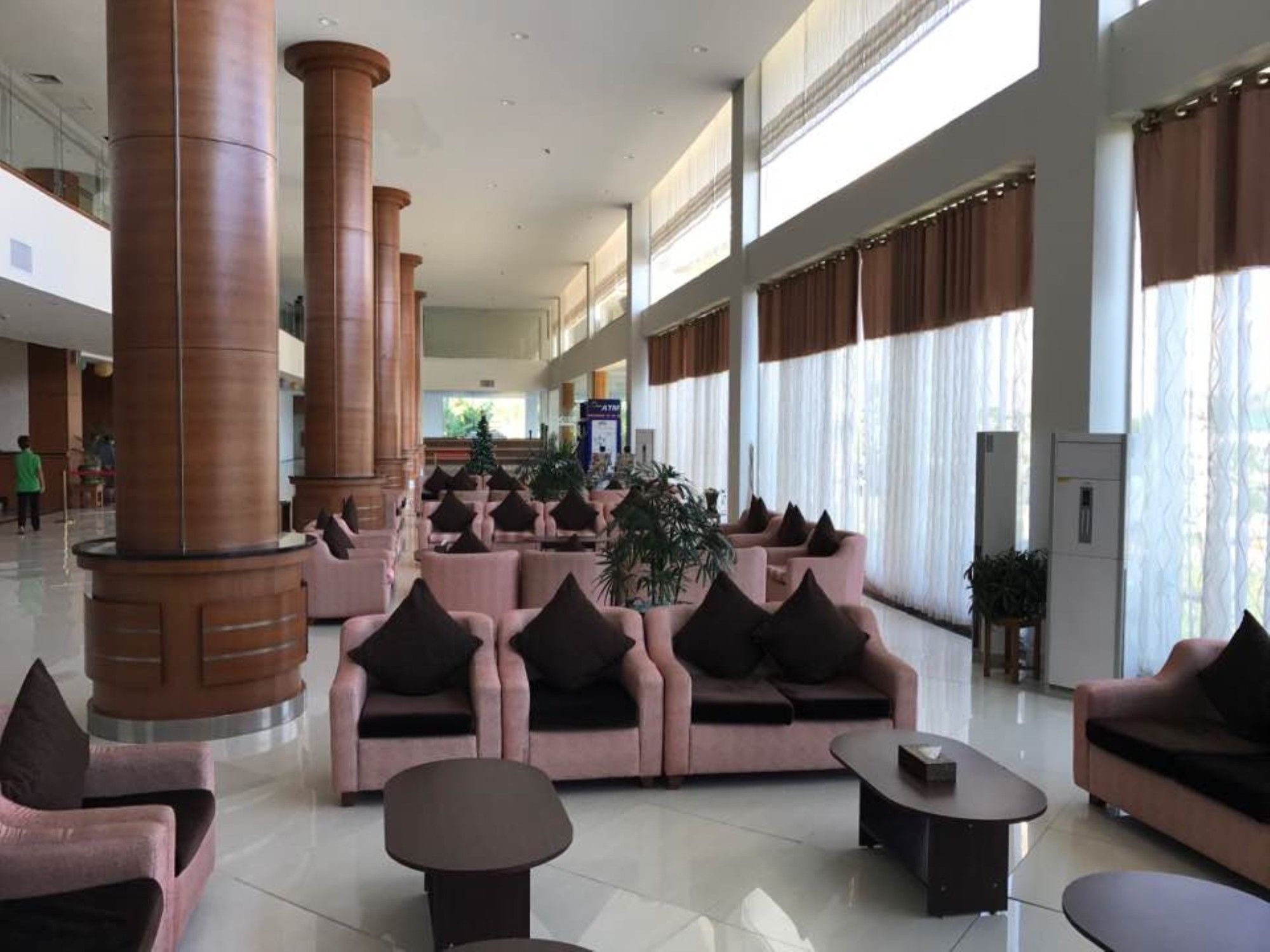 Man Myanmar Hotel Naypyidaw Exteriör bild